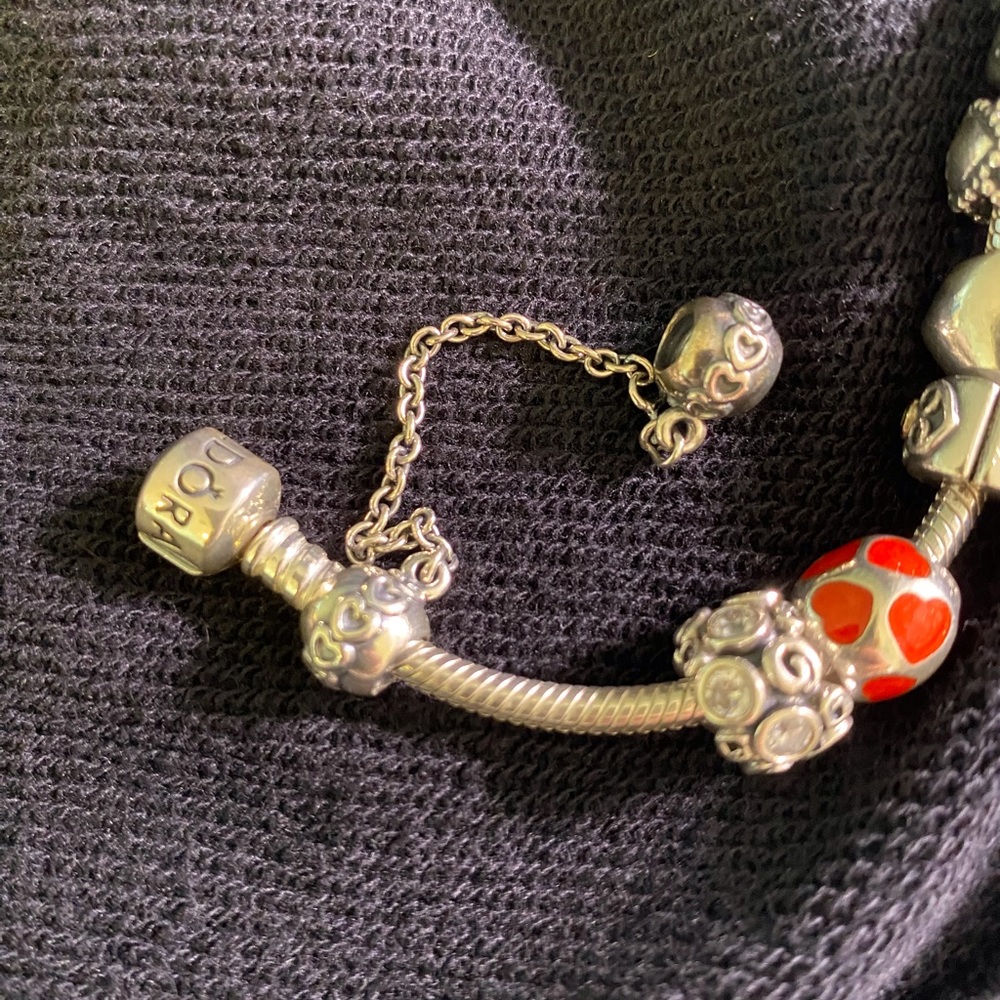 Pandora Authentic Bracelet With 15 Beads - Picture 9 of 11